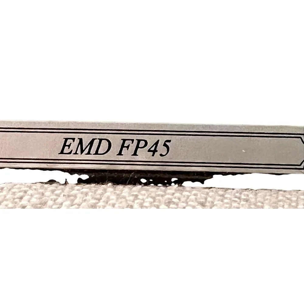 Locomotive N Scale EMD-FP45 AMTRAK Train Engine #530  DISPLAY